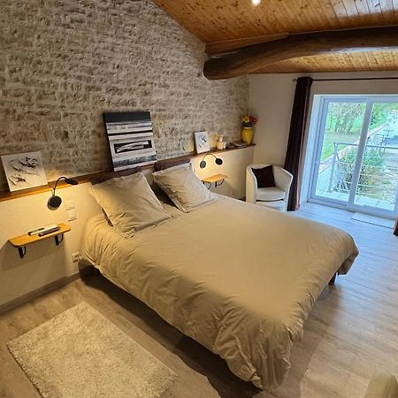 Chambres D'Hotes Les Rozieres Le Bourdet Eksteriør billede